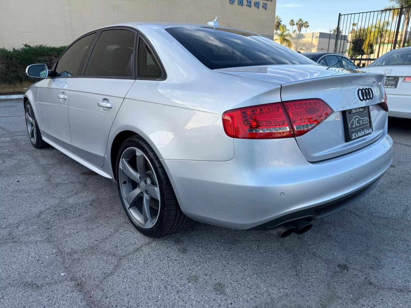 2012 Audi A4 Premium photo 12