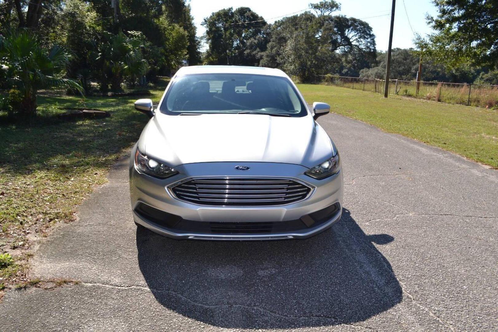 2018 Ford Fusion Hybrid SE photo 28