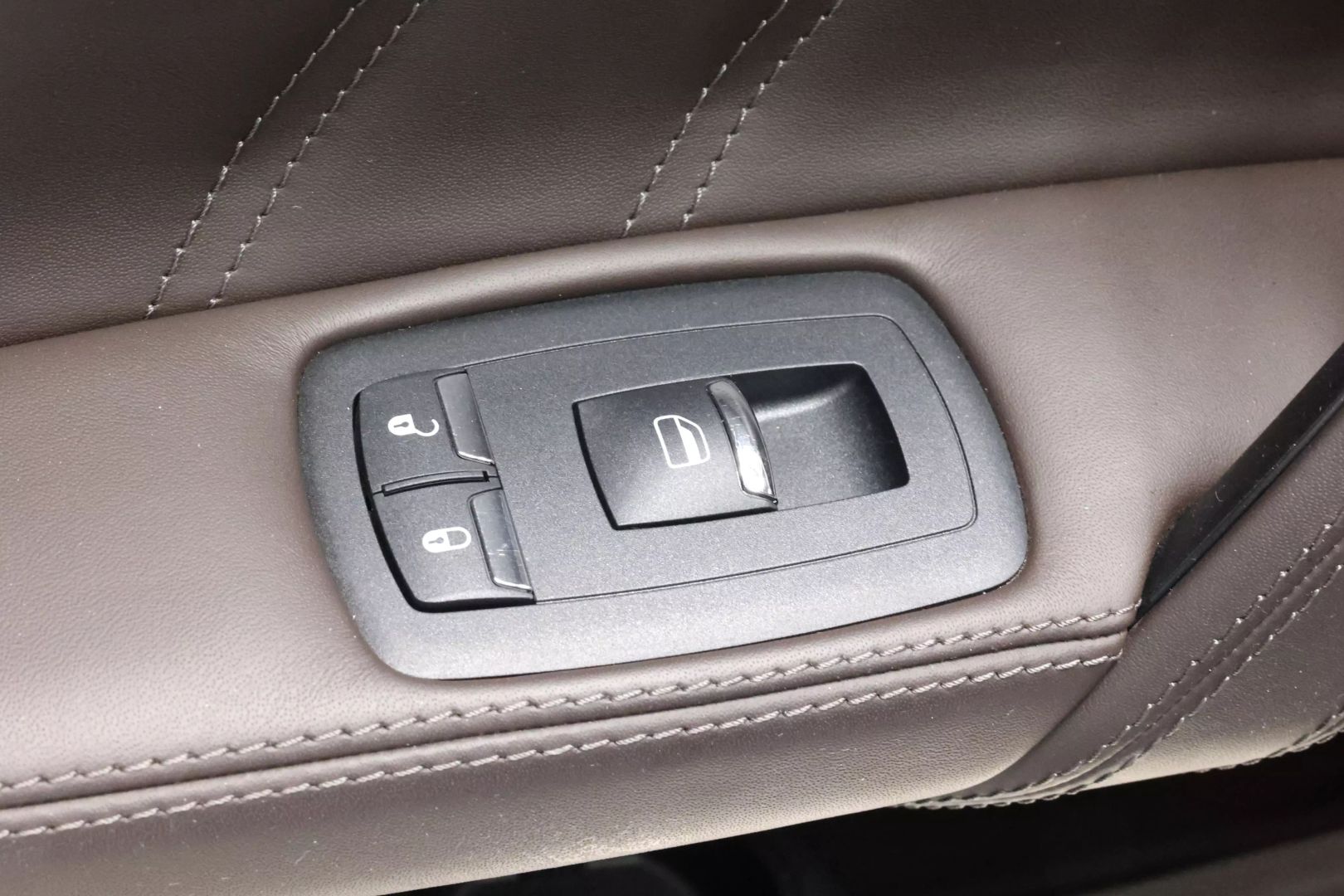 2020 Maserati Quattroporte - Image 44