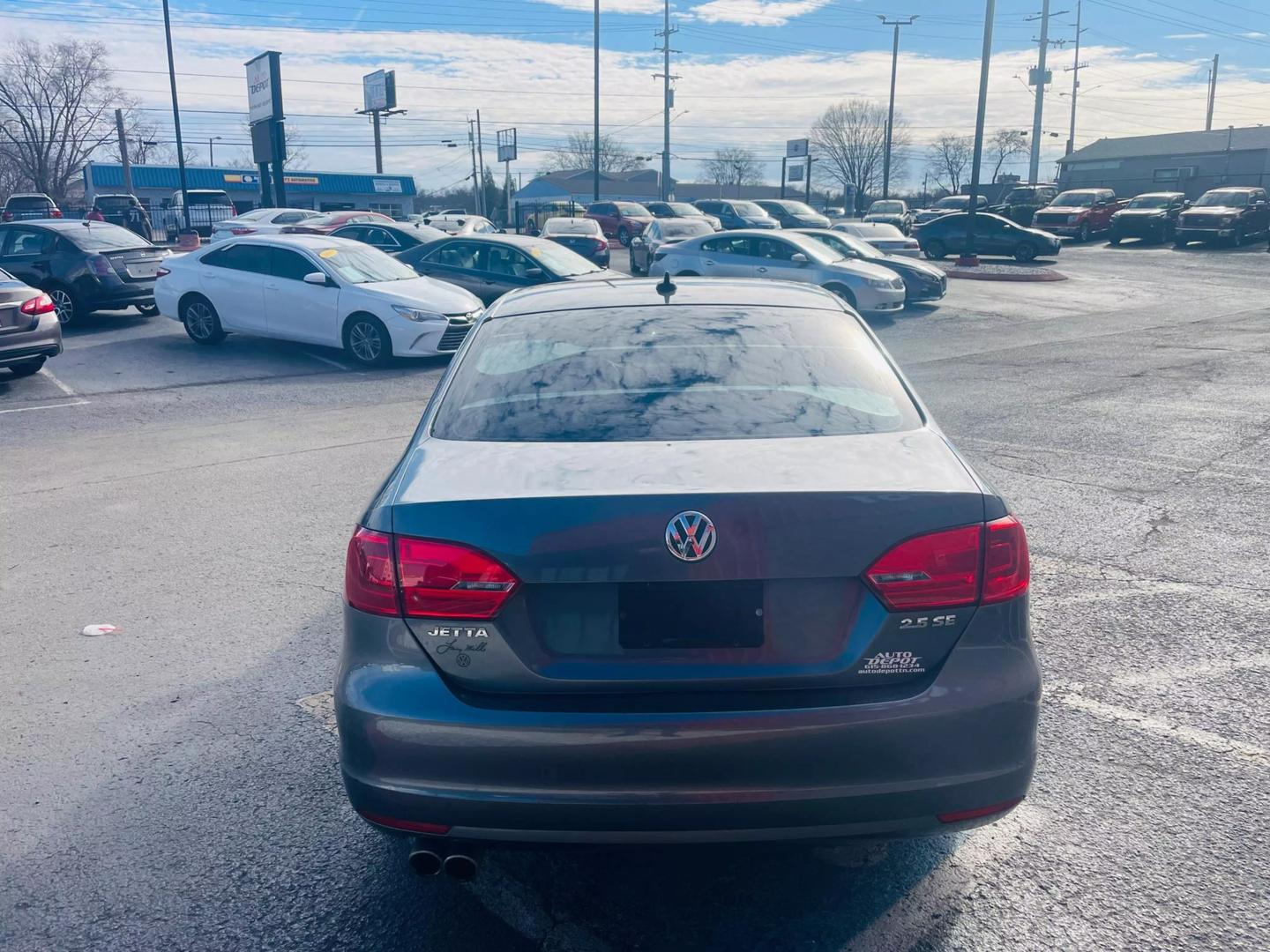 2011 Volkswagen Jetta SE photo 7