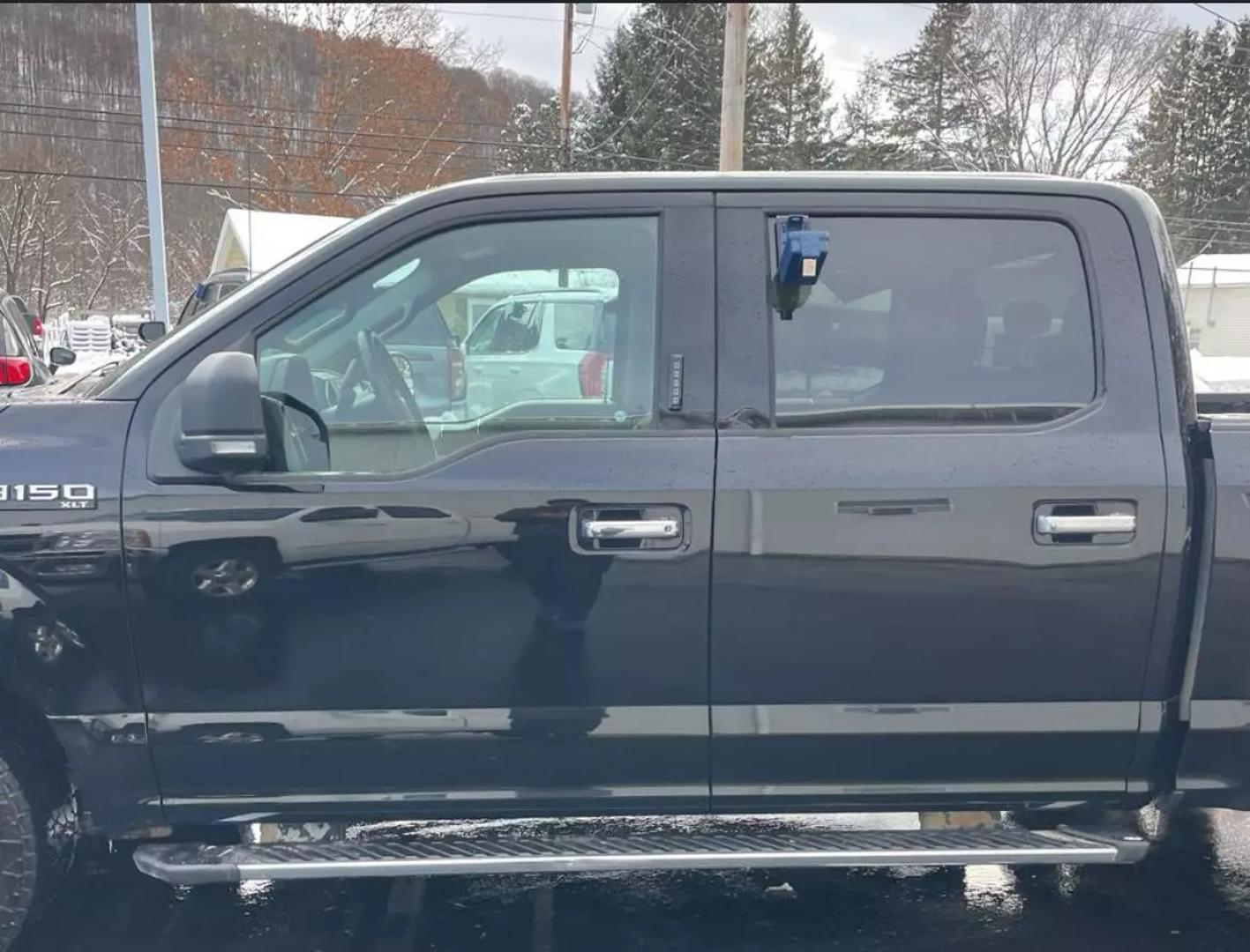 2019 Ford F-150 XLT photo 8