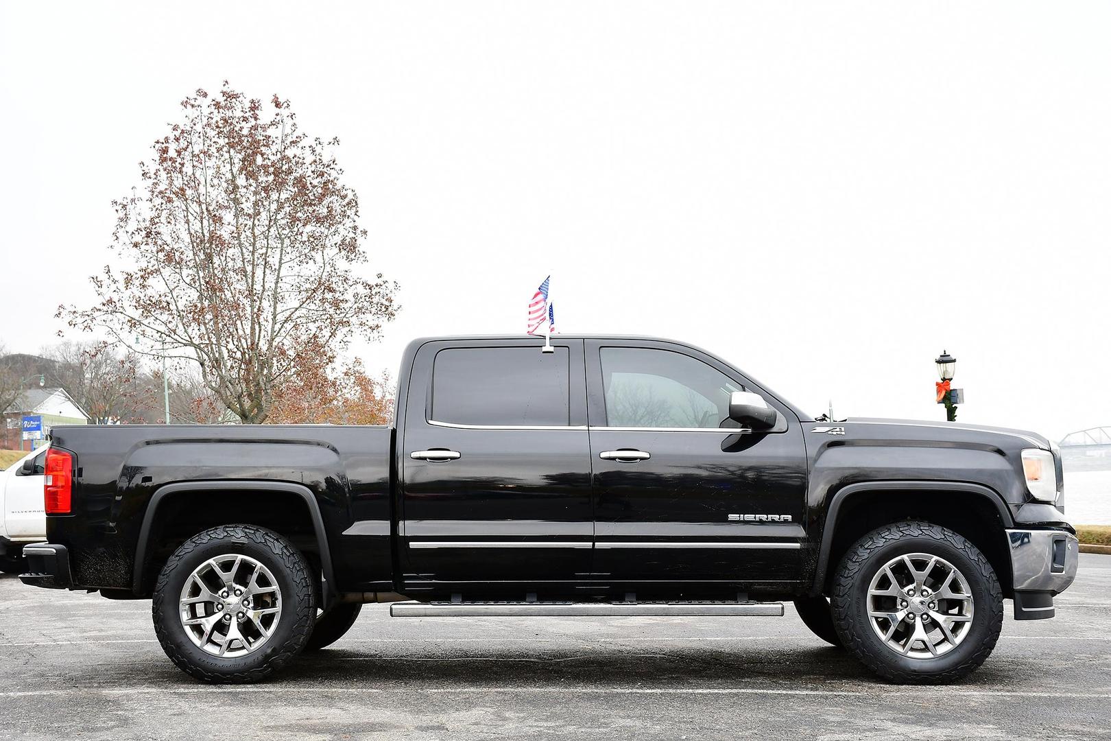 2014 GMC Sierra 1500 SLT photo 17