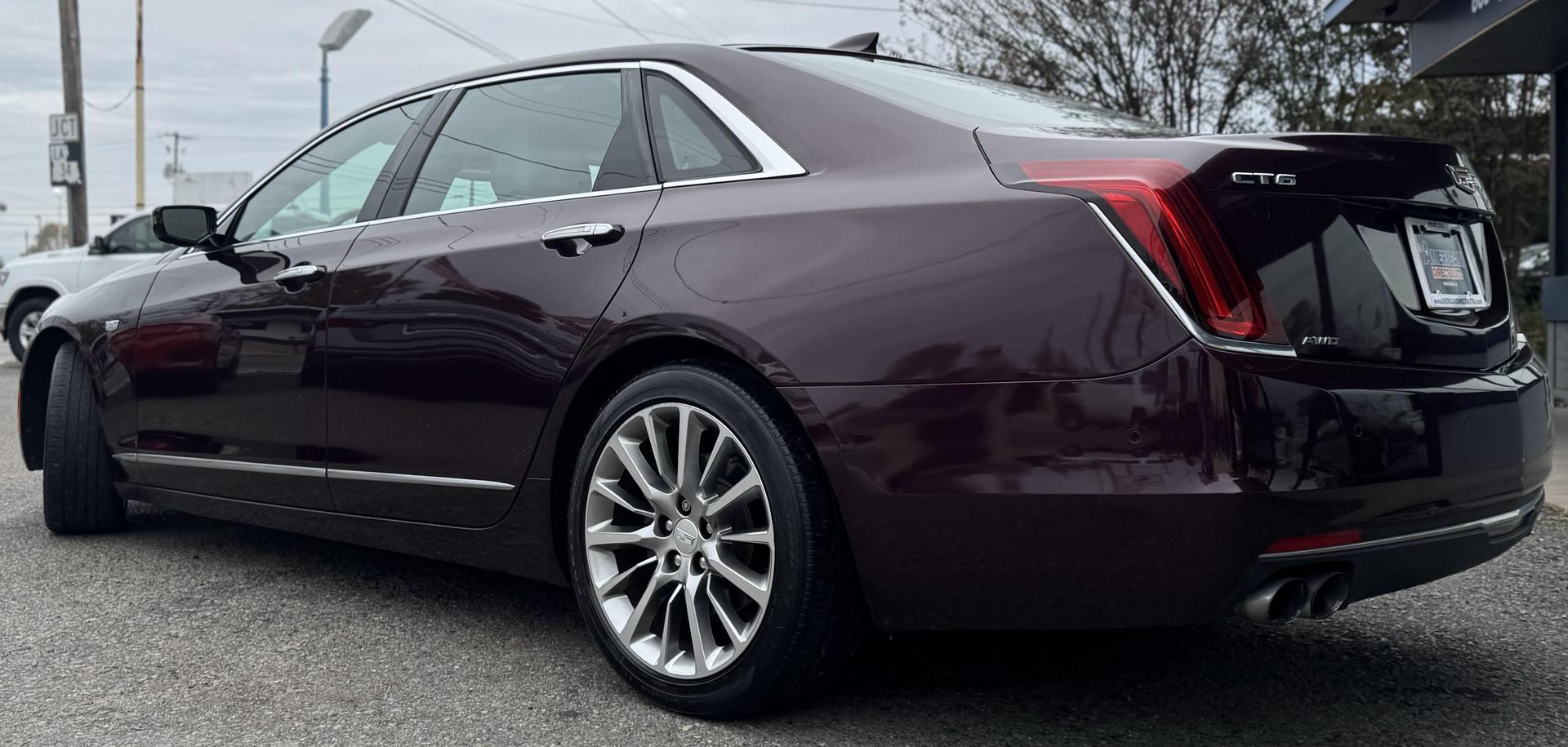 2017 Cadillac CT6 Luxury photo 2