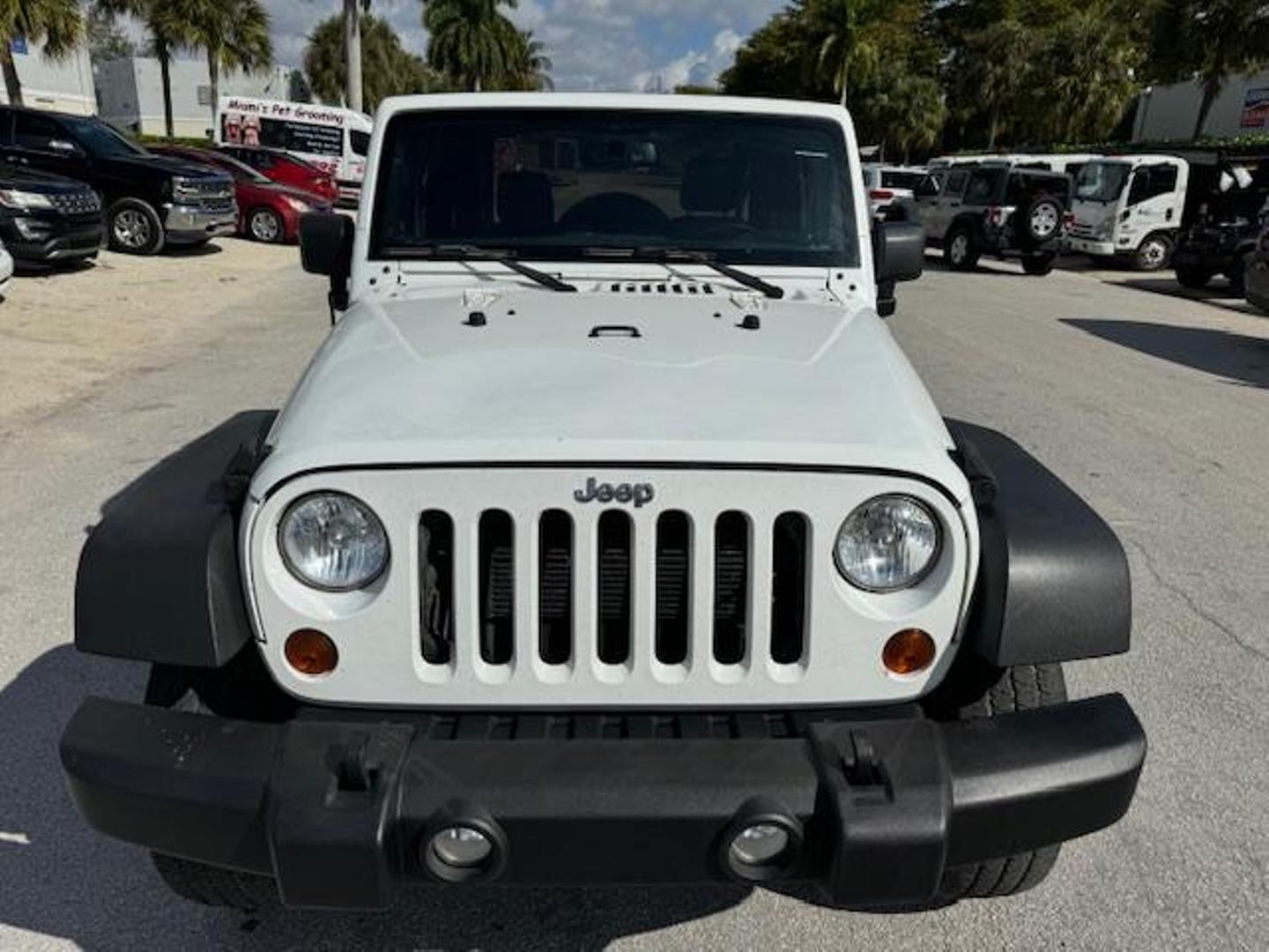 2015 Jeep Wrangler Sahara photo 2