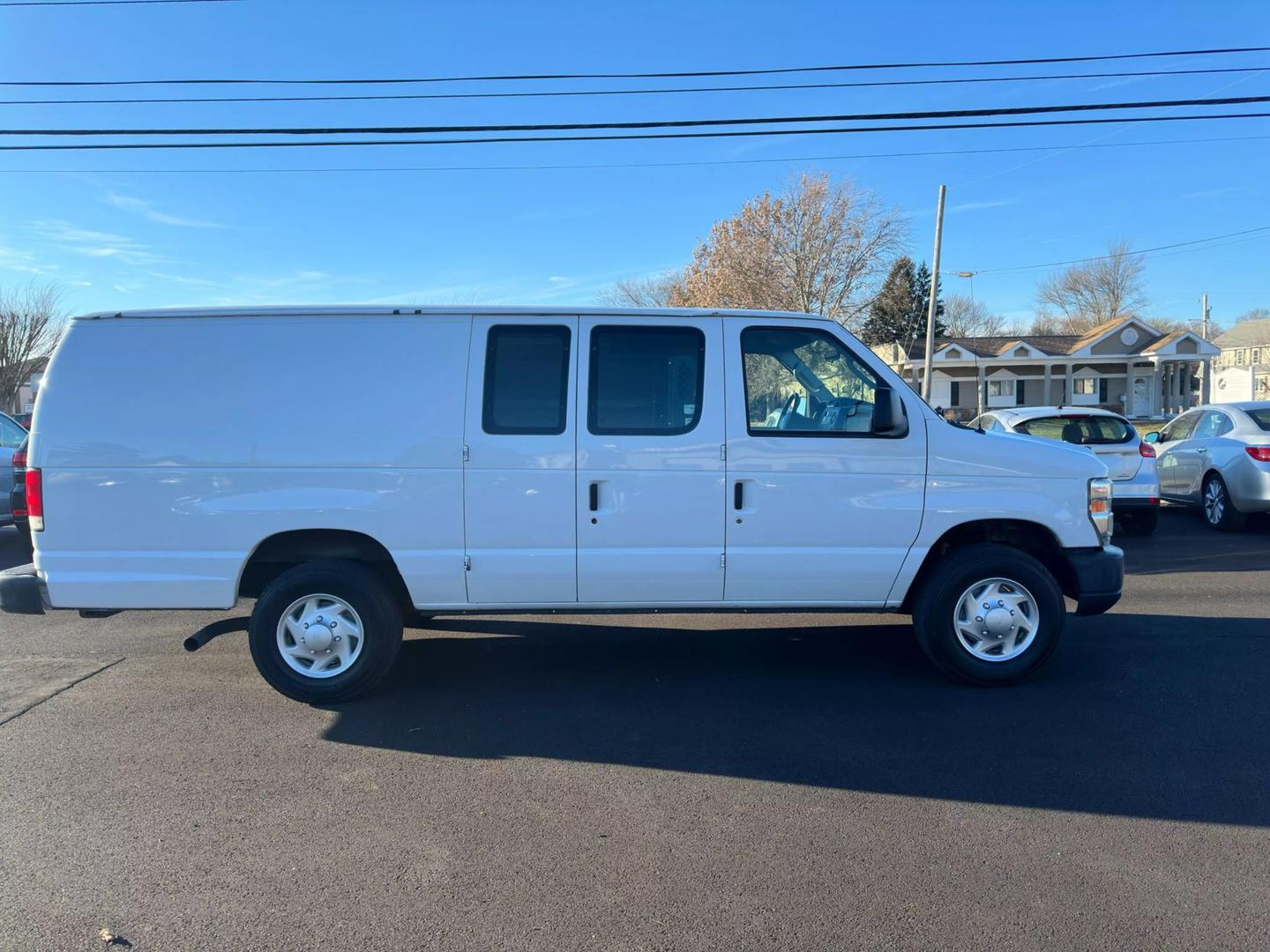 2014 Ford E-Series Econoline Van Commercial photo 6