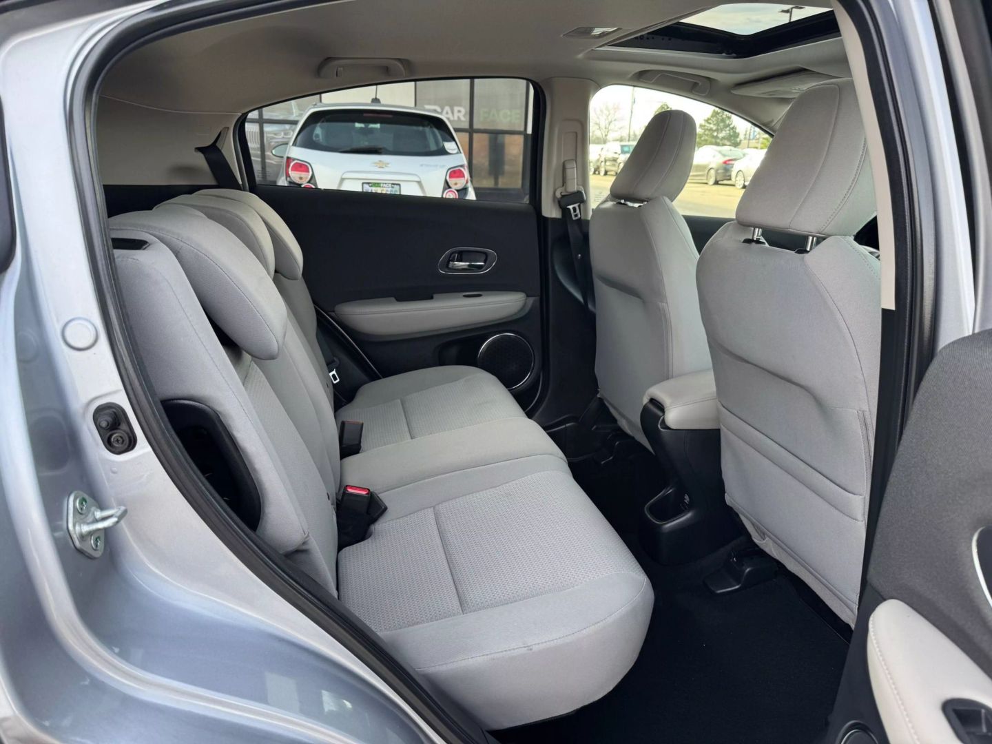 2022 Honda Hr-v - Image 20