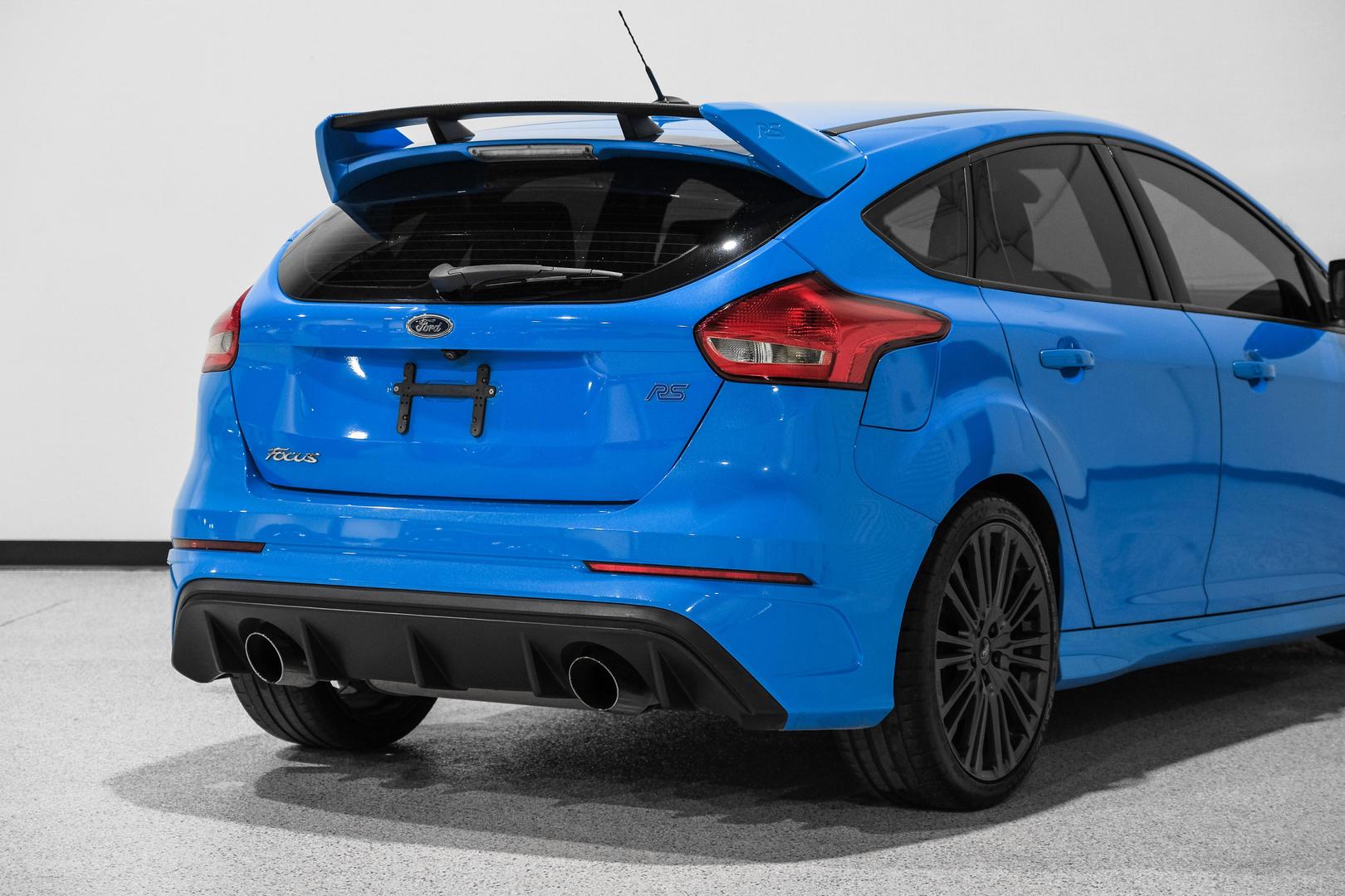 2016 Ford Focus RS photo 12