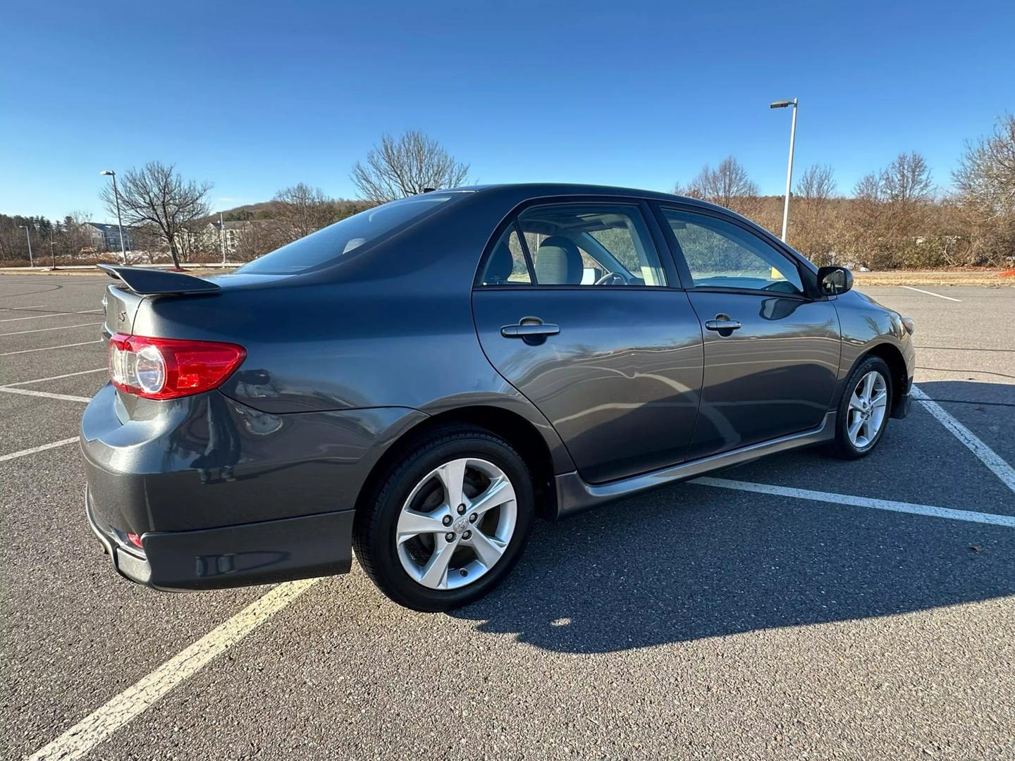 2012 Toyota Corolla S photo 4