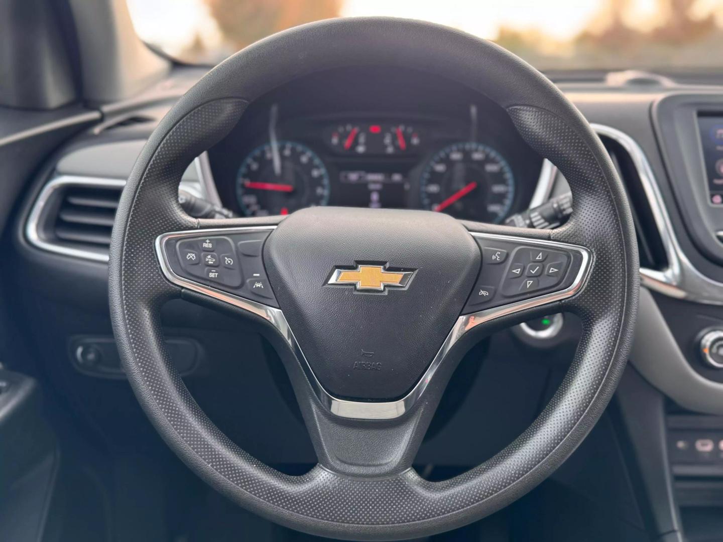 2021 Chevrolet Equinox LS photo 28