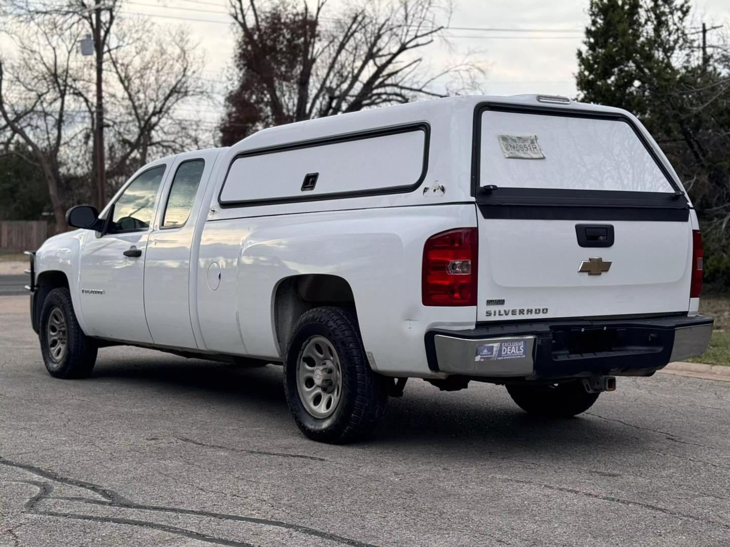 2008 Chevrolet Silverado 1500 Work Truck photo 3