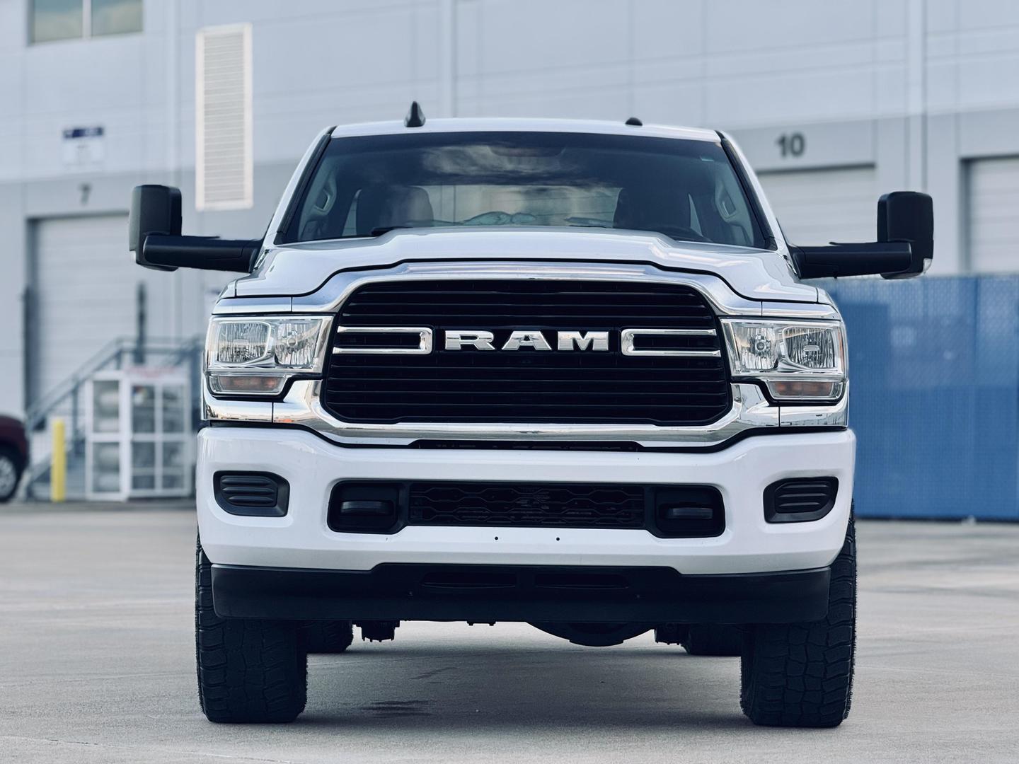 2019 RAM Ram 2500 Pickup Big Horn photo 3