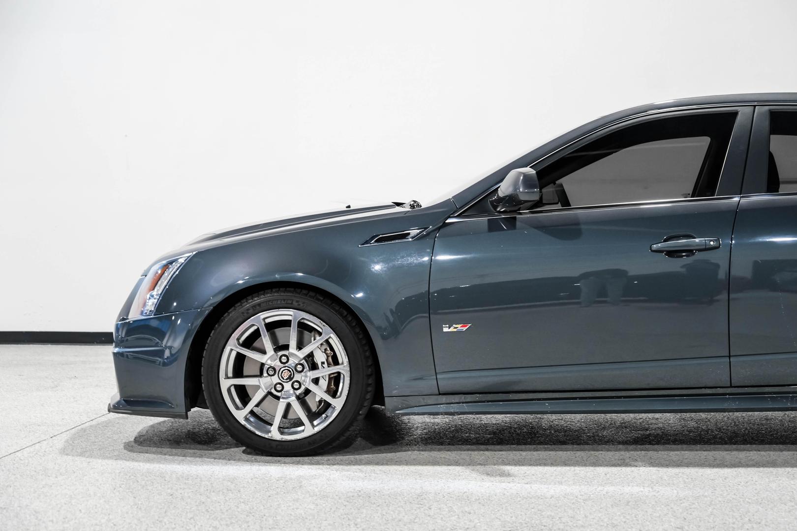 2012 Cadillac CTS-V Sport Sedan V photo 14