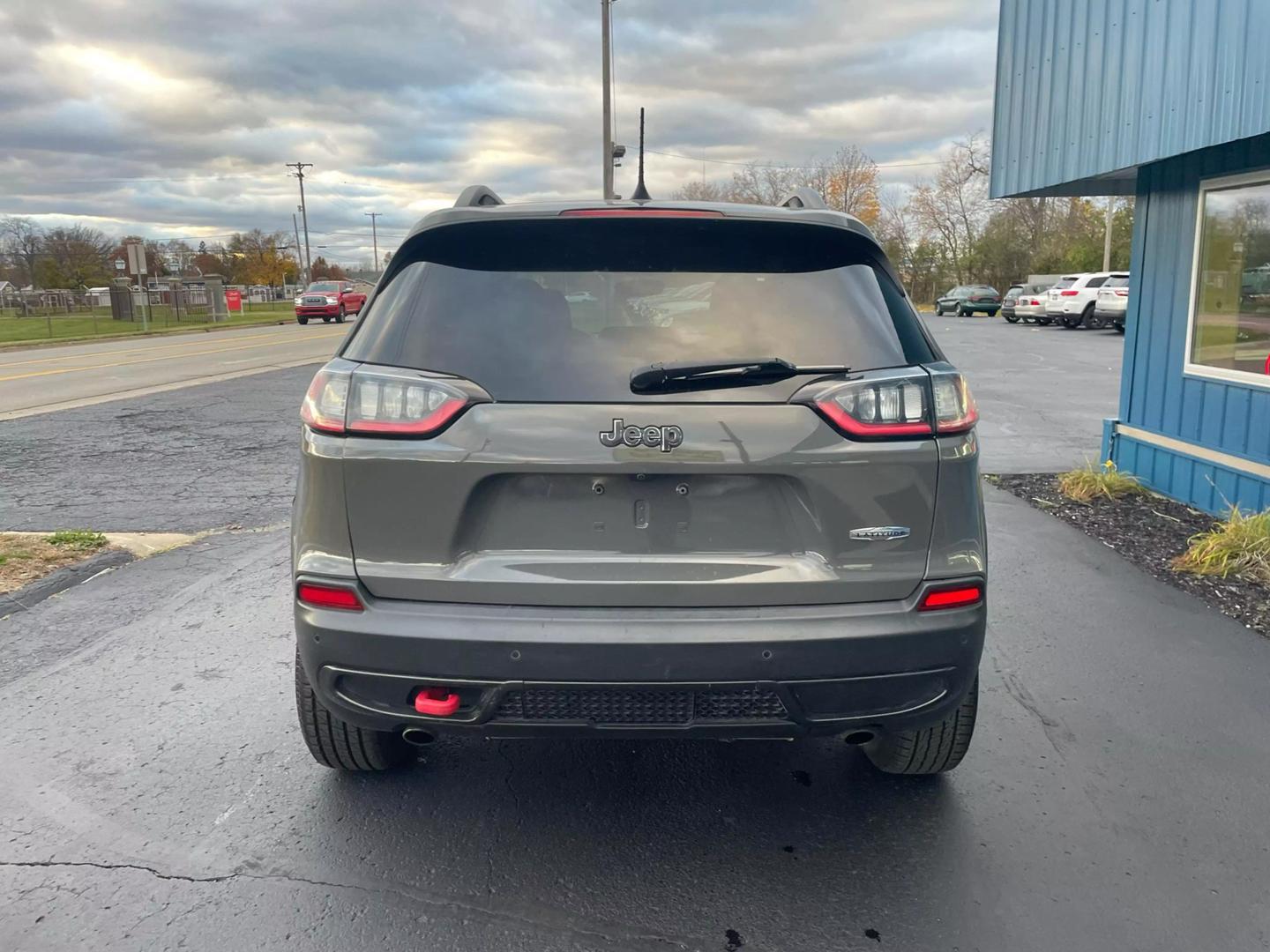 2019 Jeep Cherokee Trailhawk photo 5