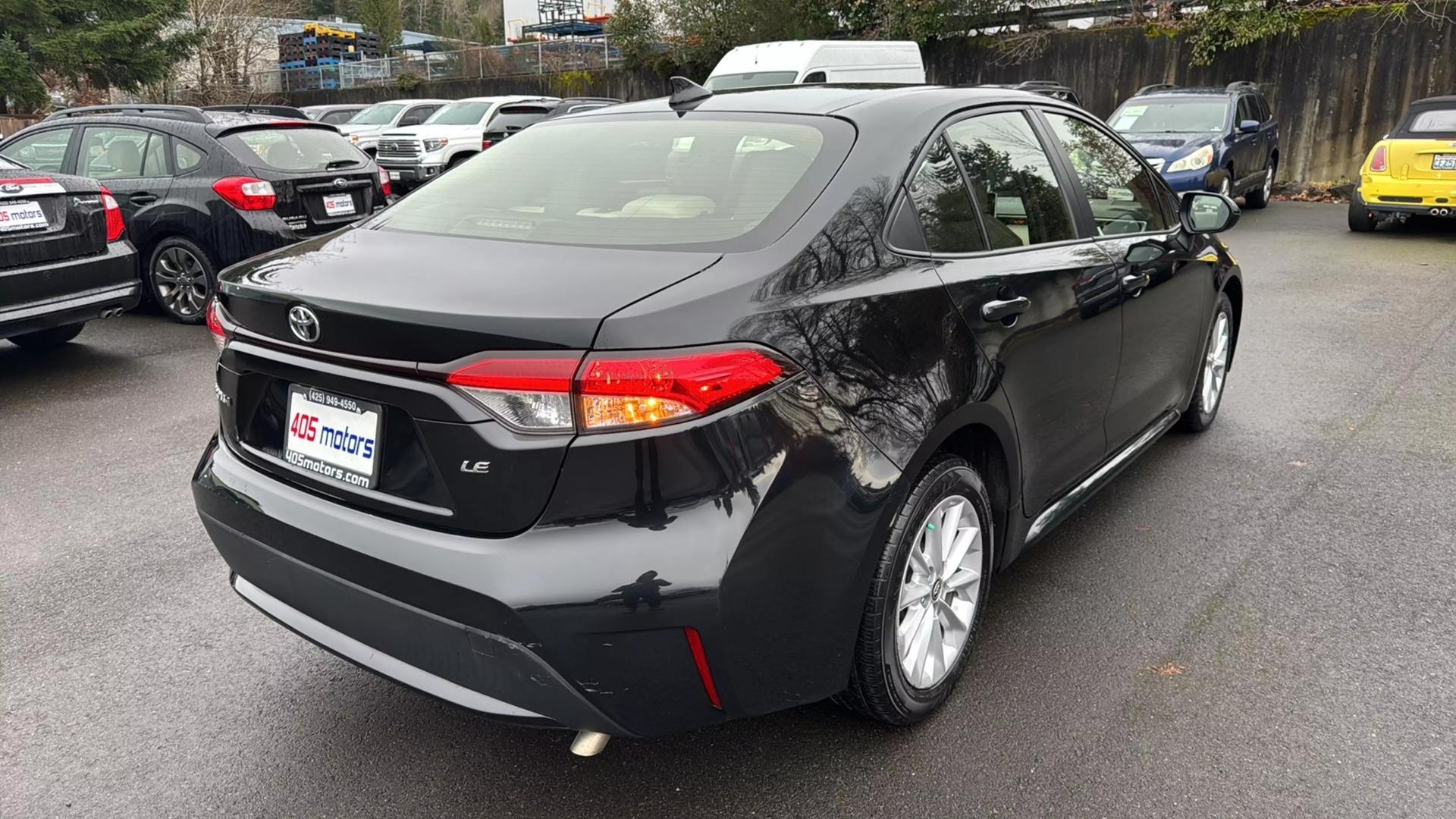 2020 Toyota Corolla LE photo 7