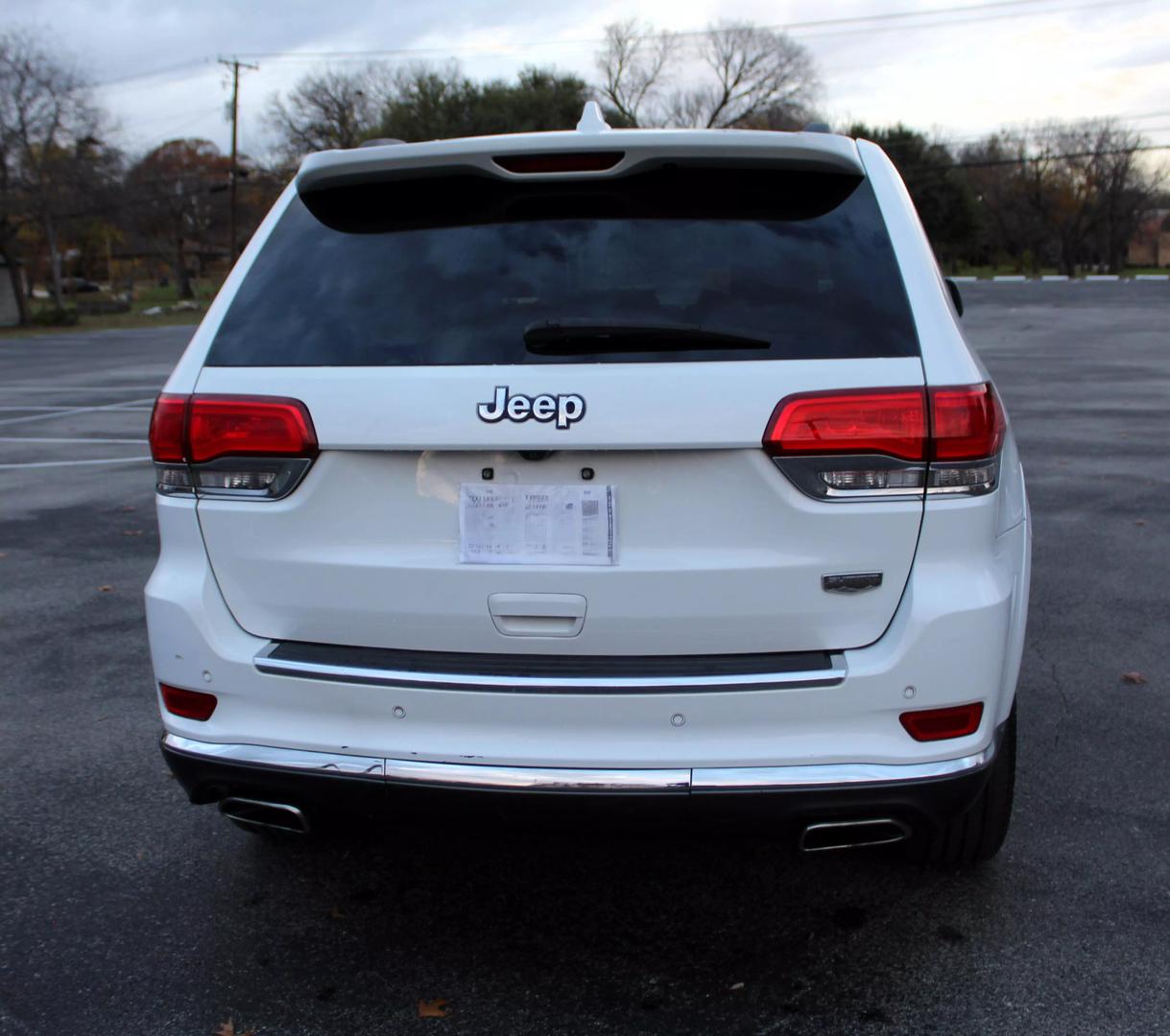 2015 Jeep Grand Cherokee Summit photo 14