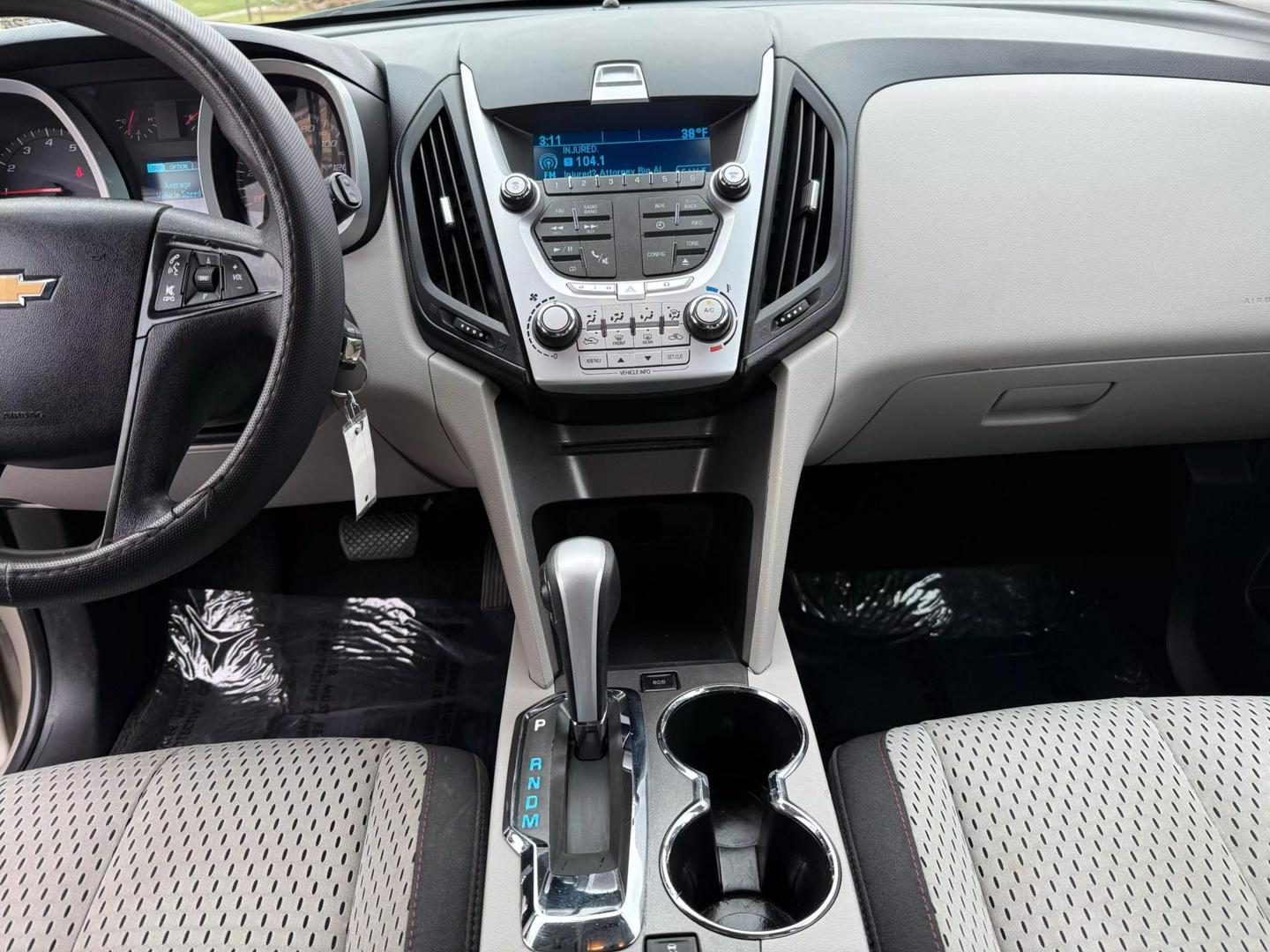 2013 Chevrolet Equinox LS photo 44