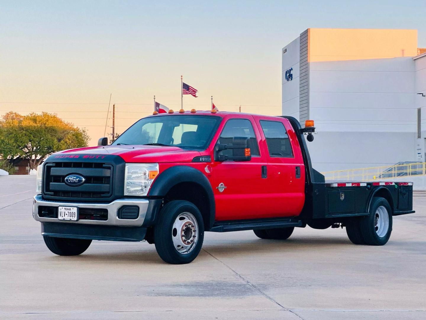 Ford F550's photo