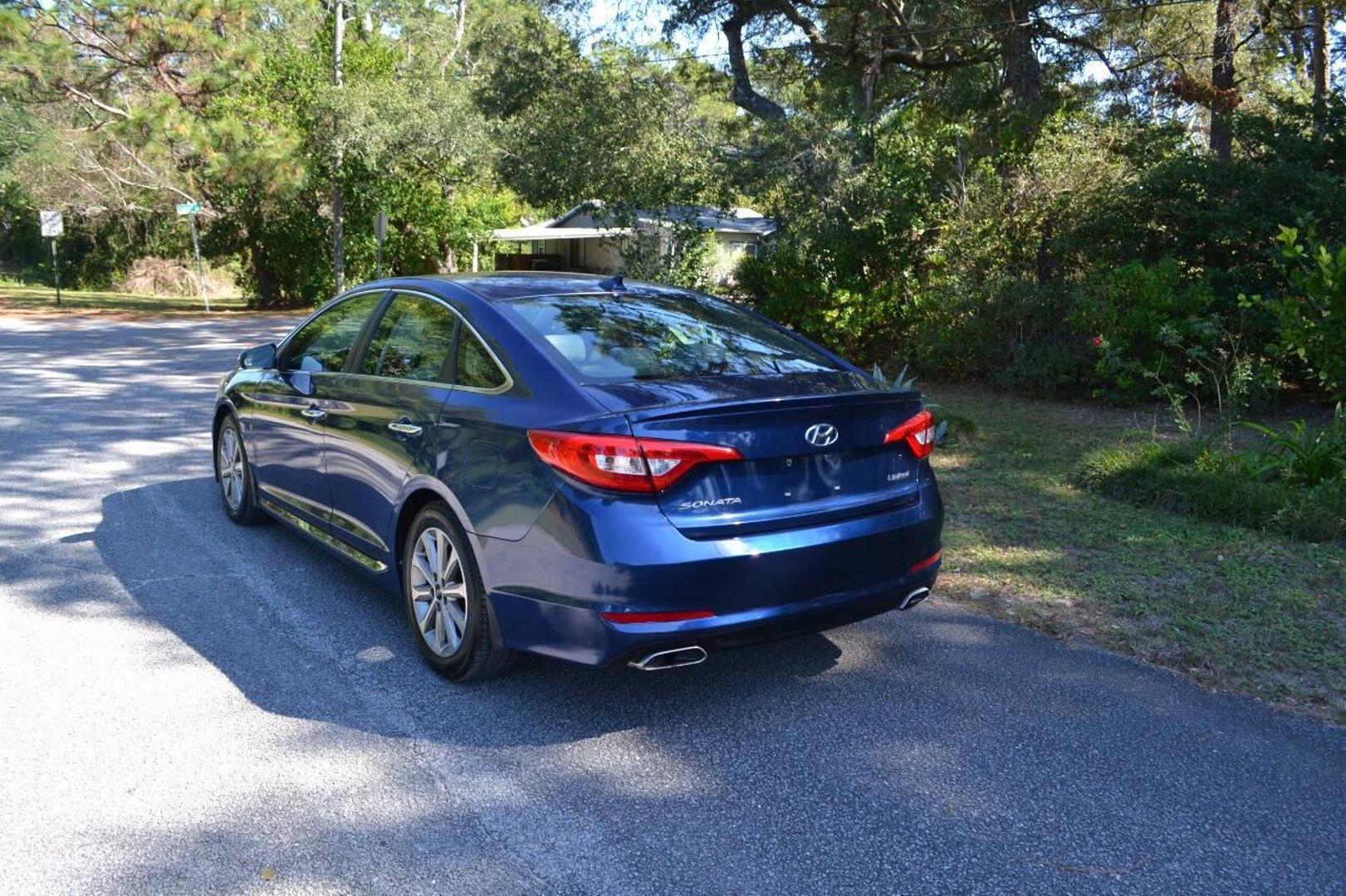 2017 Hyundai Sonata Limited photo 8