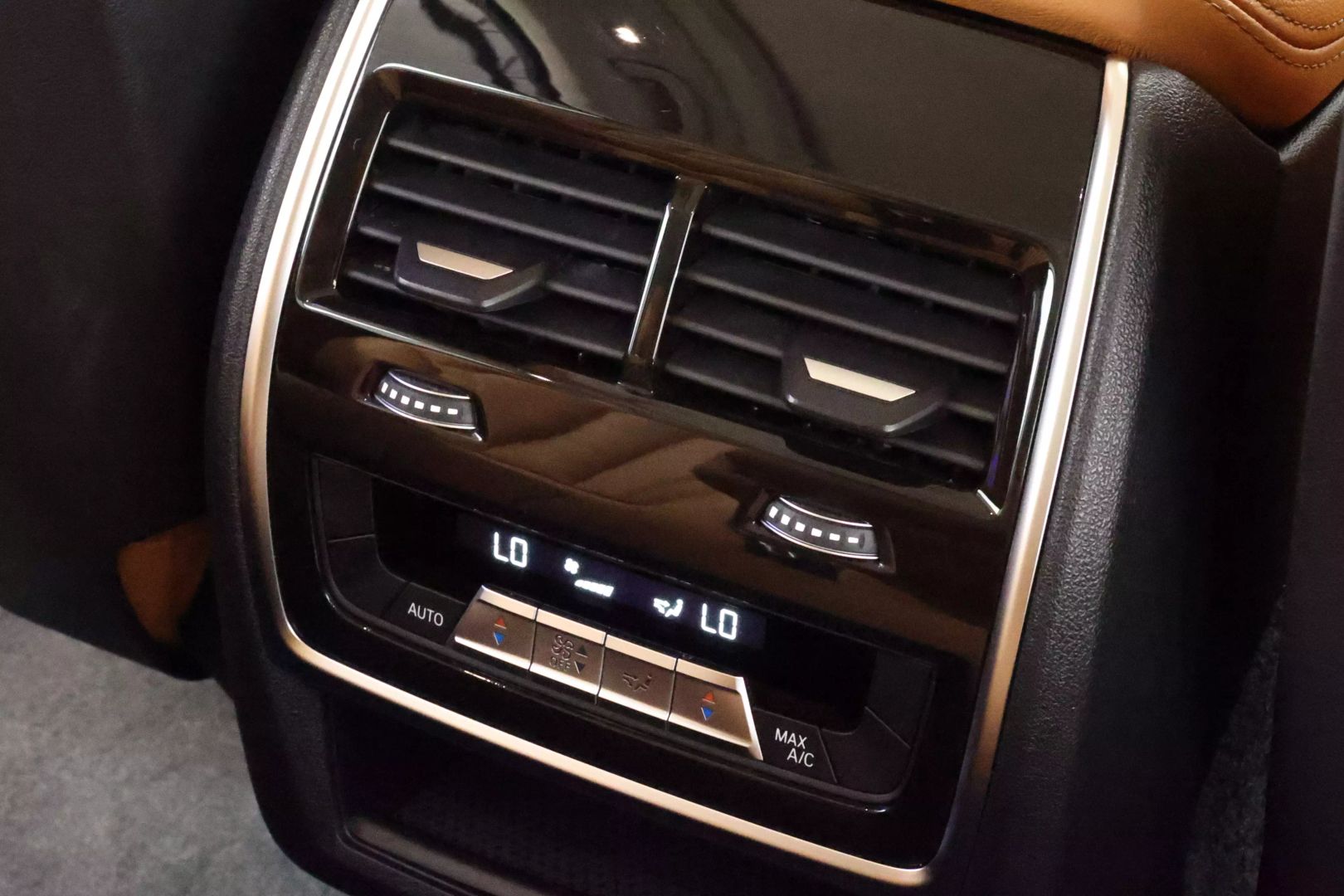 2022 Bmw X7 - Image 90