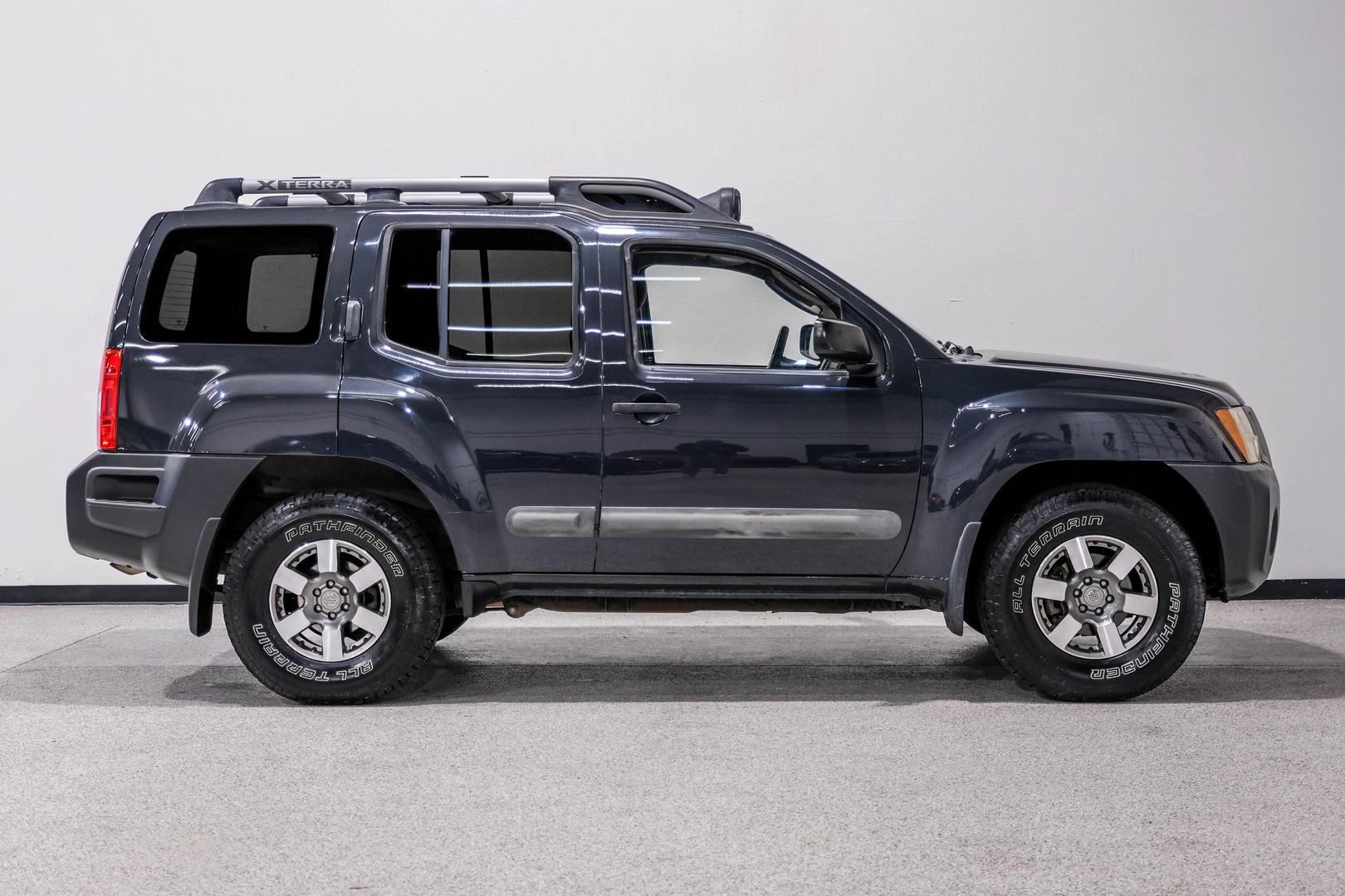 2012 Nissan Xterra Pro-4X photo 5