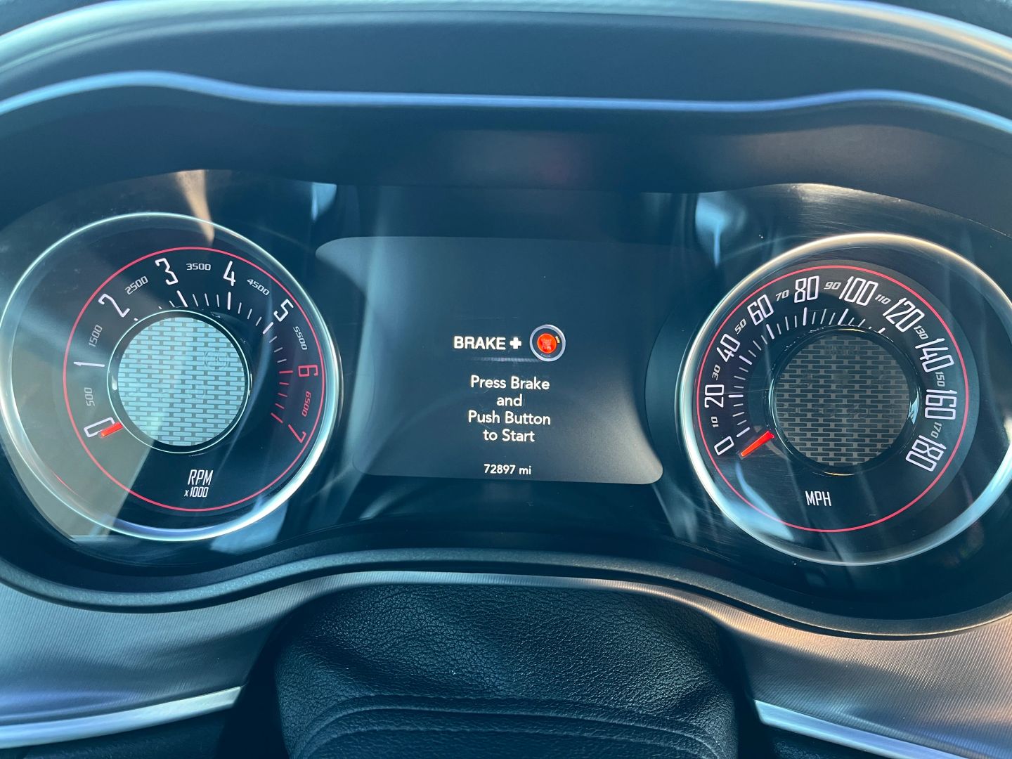2019 DODGE CHALLENGER COUPE V8, HEMI, MDS, 6.4 LITER R/T SCAT PACK COUPE 2D