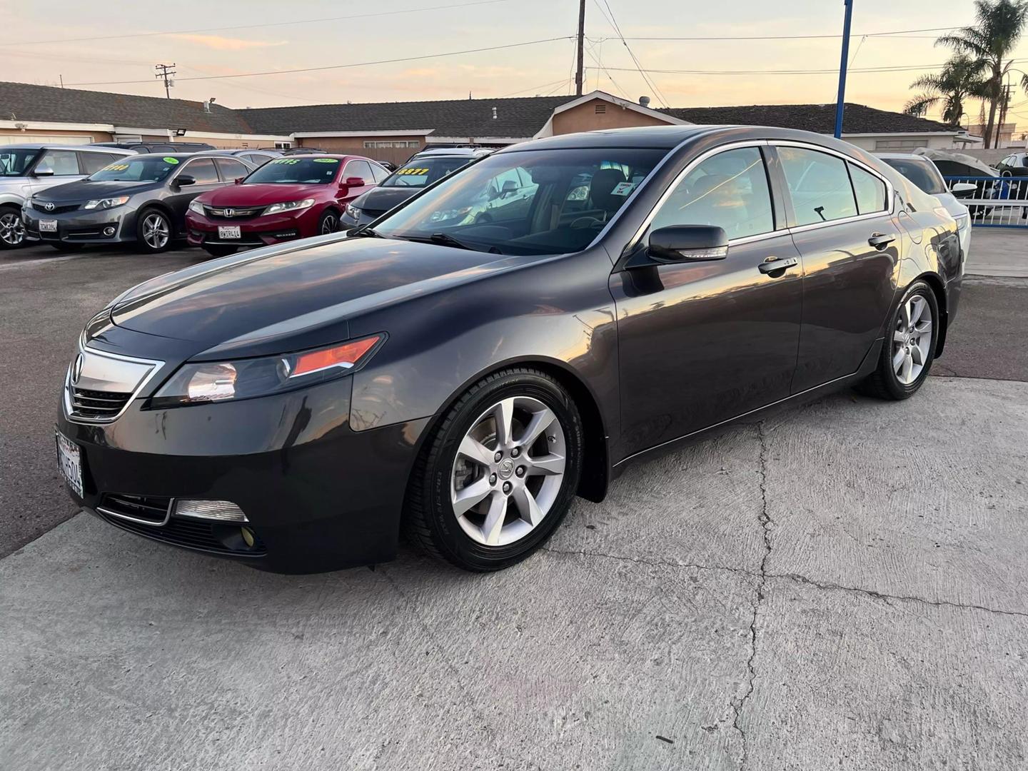 Acura TL's photo