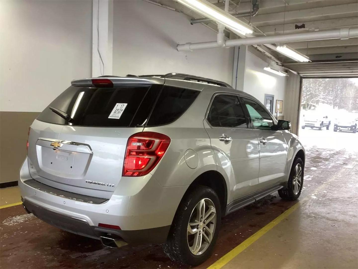 2016 Chevrolet Equinox LTZ photo 8