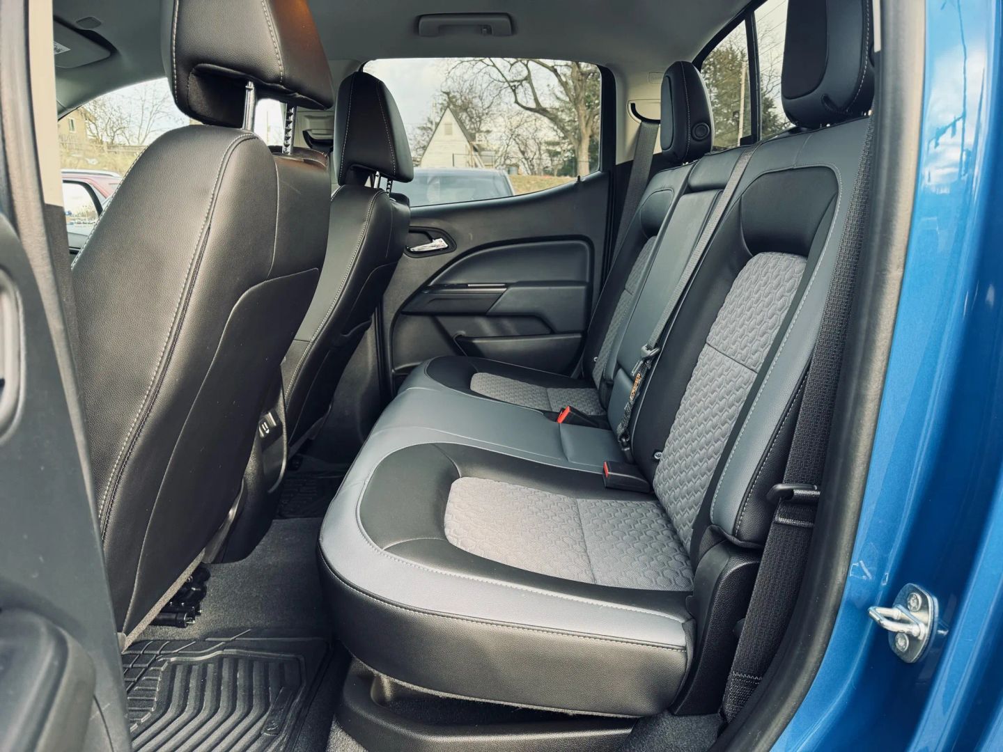 2022 Chevrolet Colorado Crew Cab - Image 15