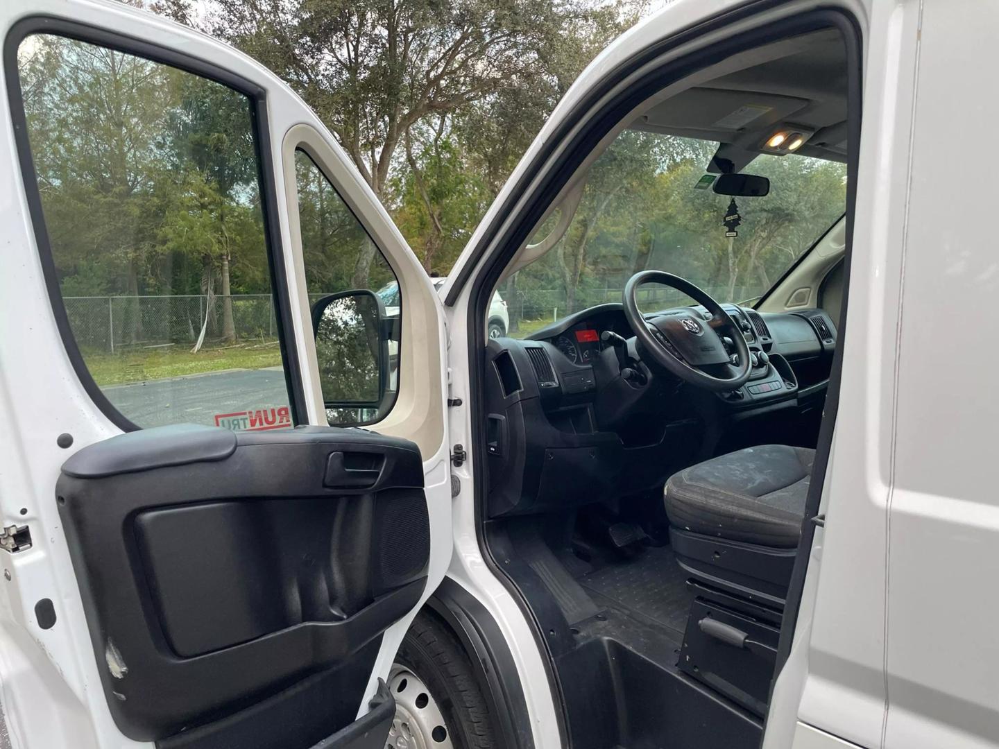 2019 RAM ProMaster Cargo Van Base photo 9