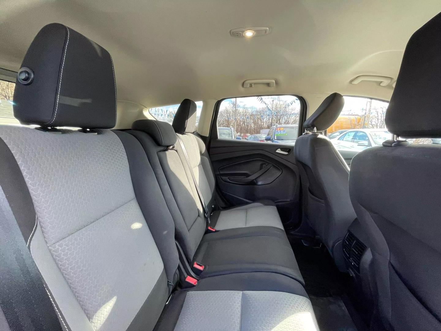 2019 Ford Escape SE photo 48