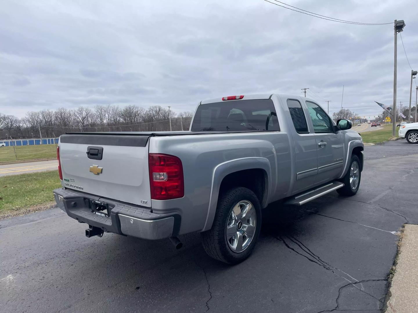 2010 Chevrolet Silverado 1500 LTZ photo 4