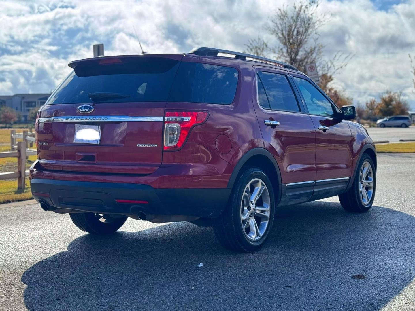 2014 Ford Explorer Limited photo 5