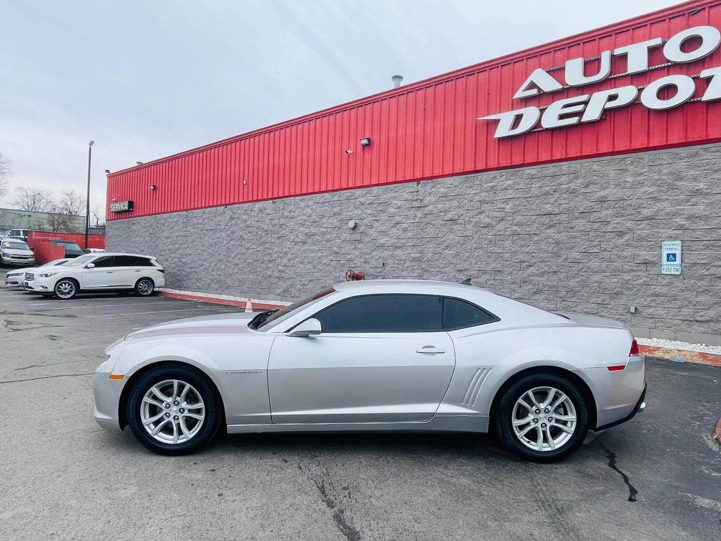 2014 Chevrolet Camaro 1LT photo 9