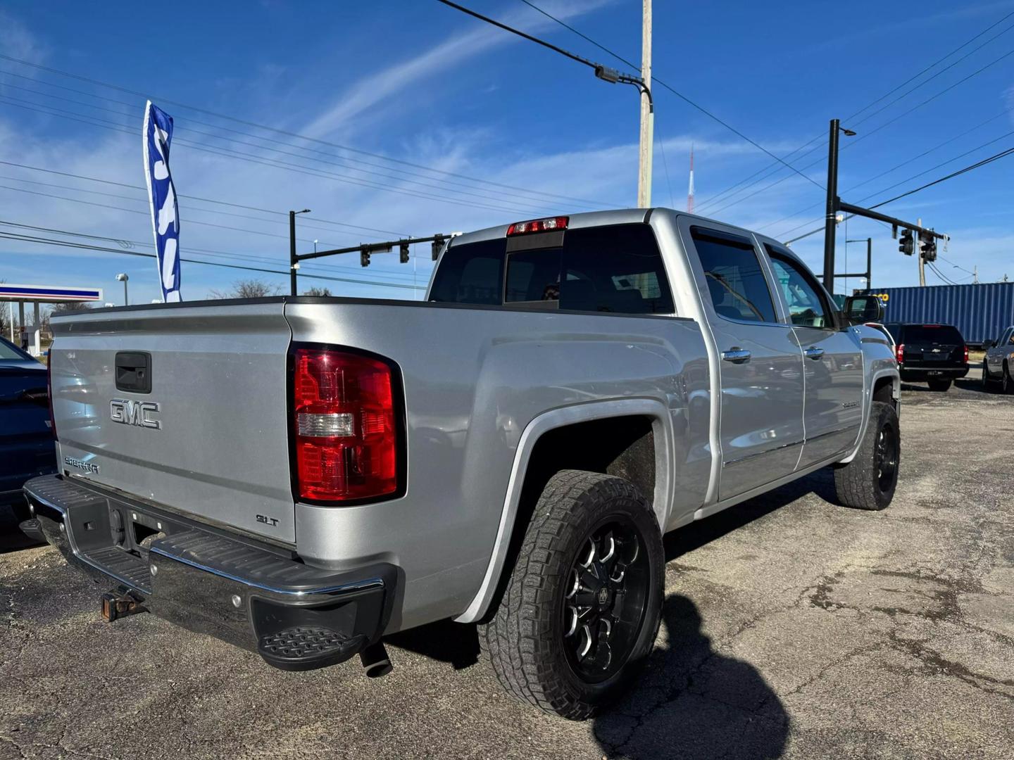 2015 GMC Sierra 1500 SLT photo 6