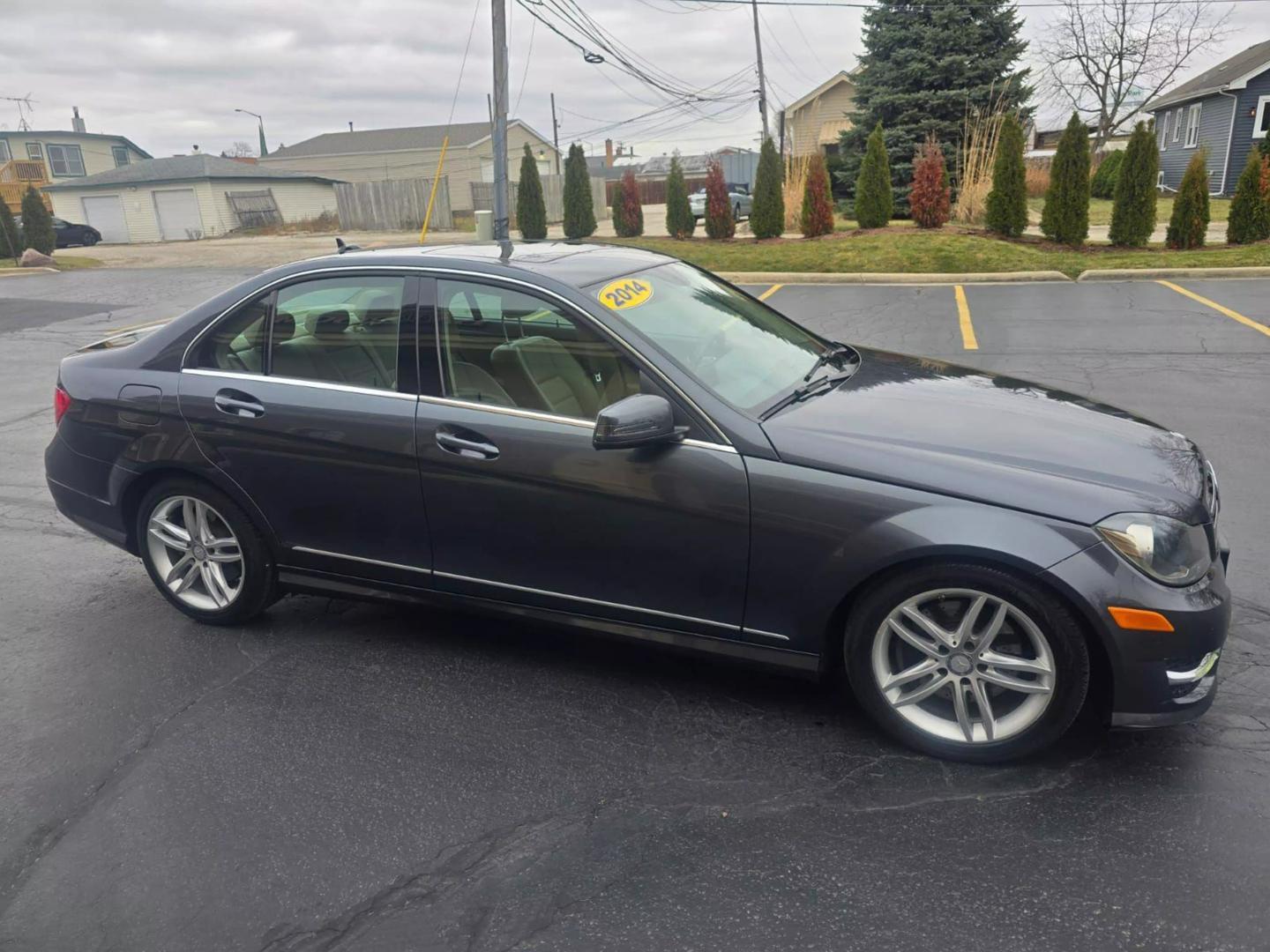 2014 Mercedes-Benz C-Class null photo 20