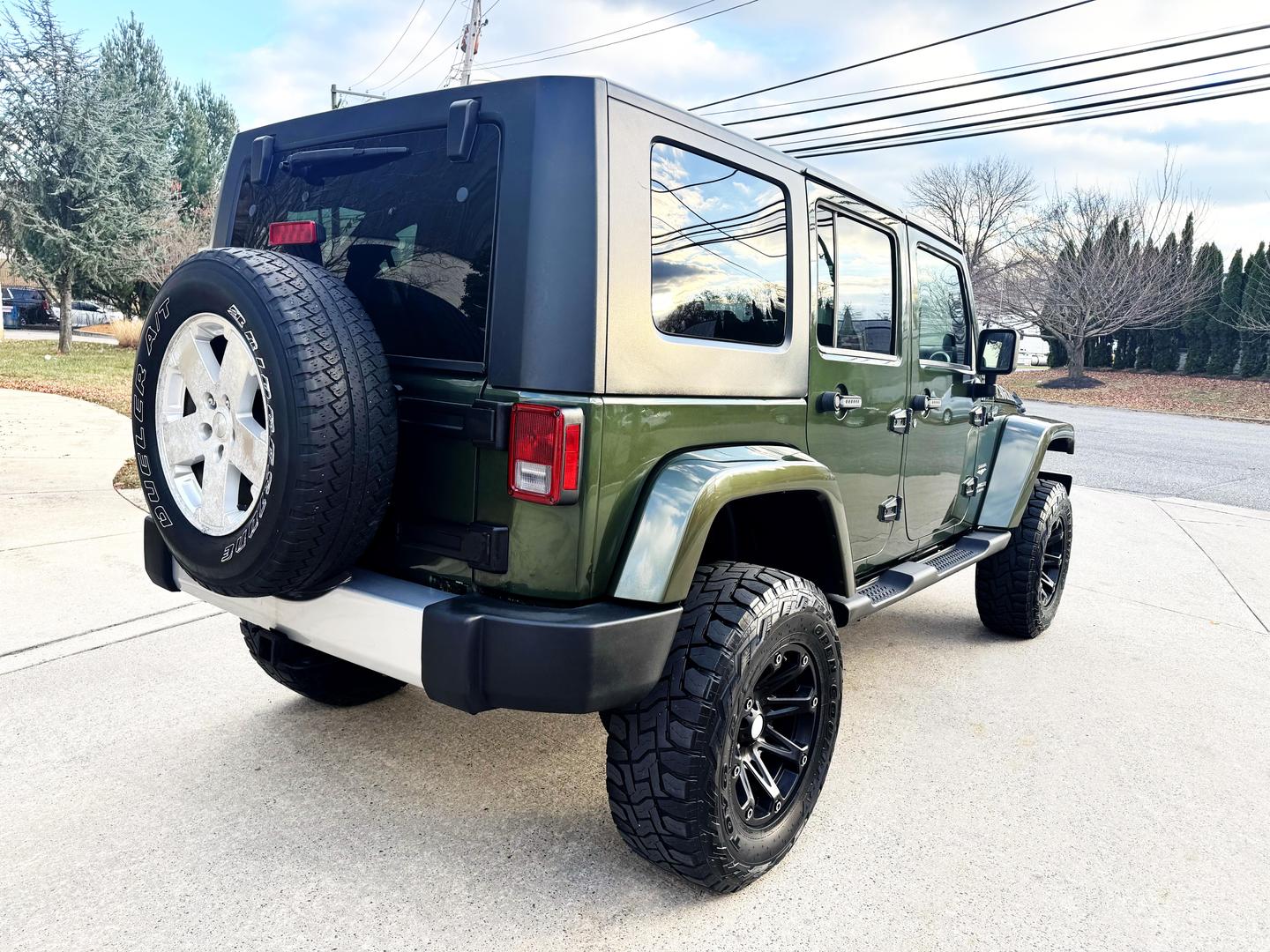 2008 Jeep Wrangler Unlimited Sahara photo 3