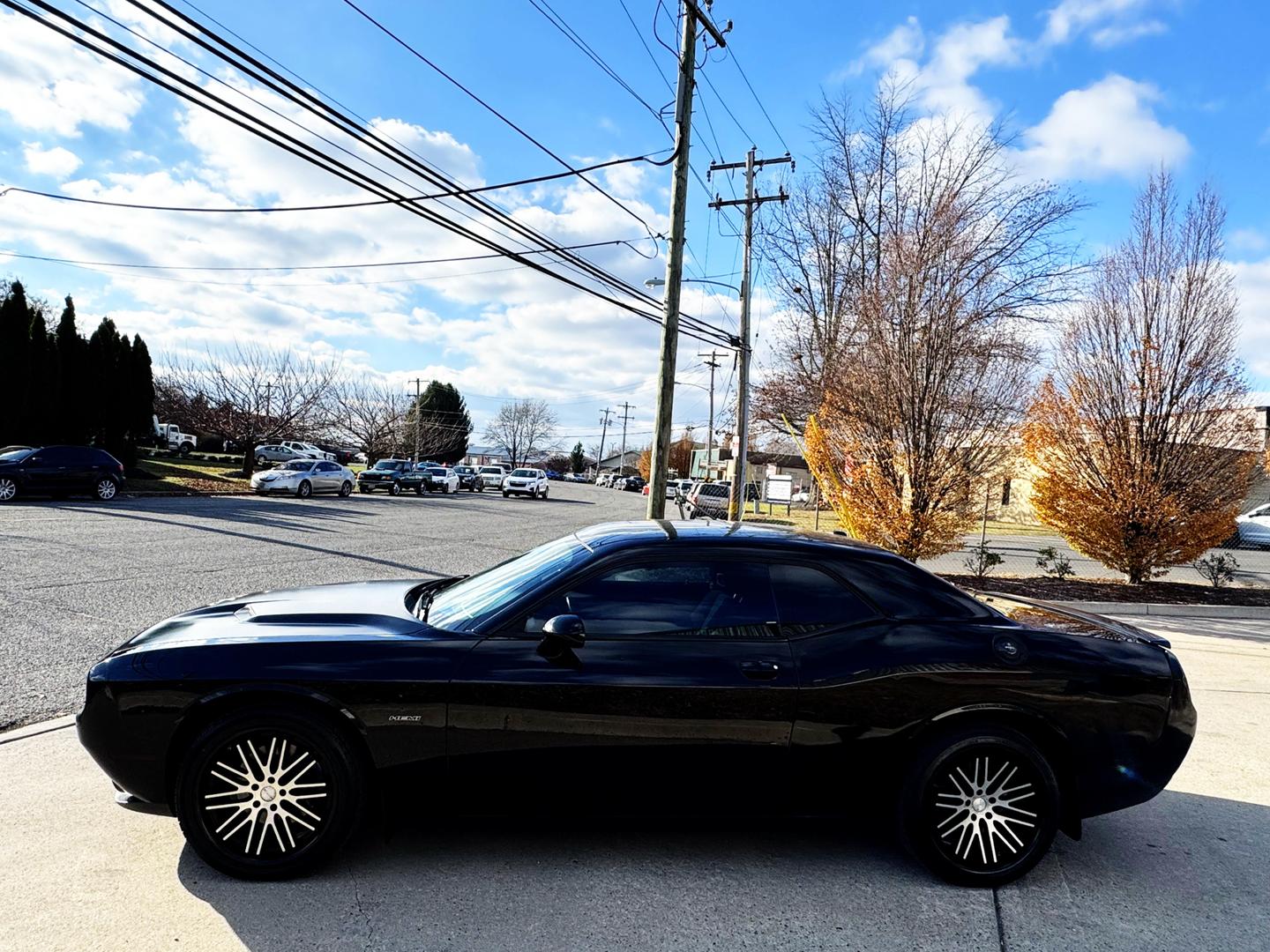 2017 Dodge Challenger R/T photo 7