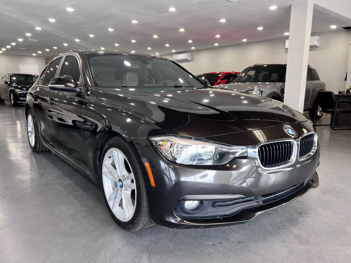 2016 Bmw 3 Series 320i Sedan 4d - Image 1