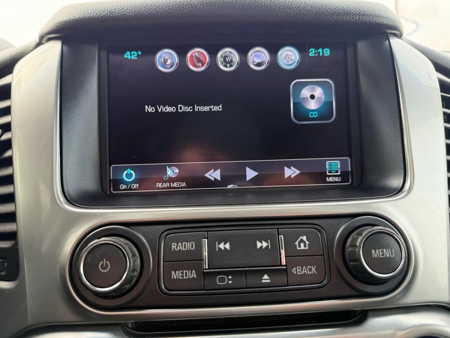 2018 Chevrolet Suburban - Image 45