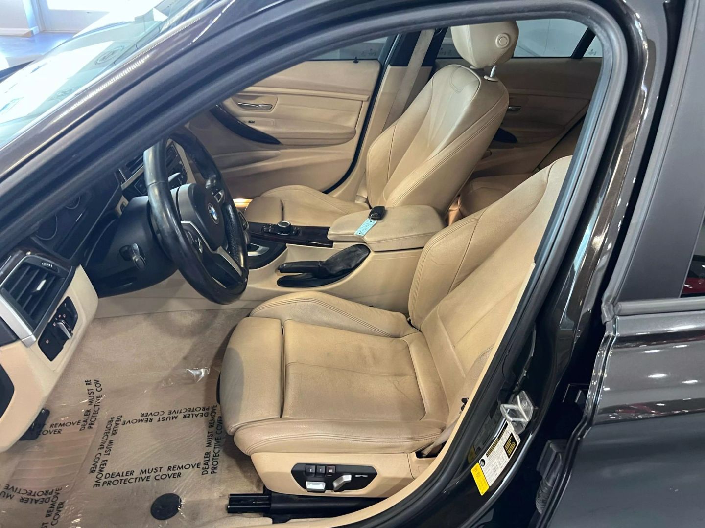 2016 Bmw 3 Series 320i Sedan 4d - Image 12