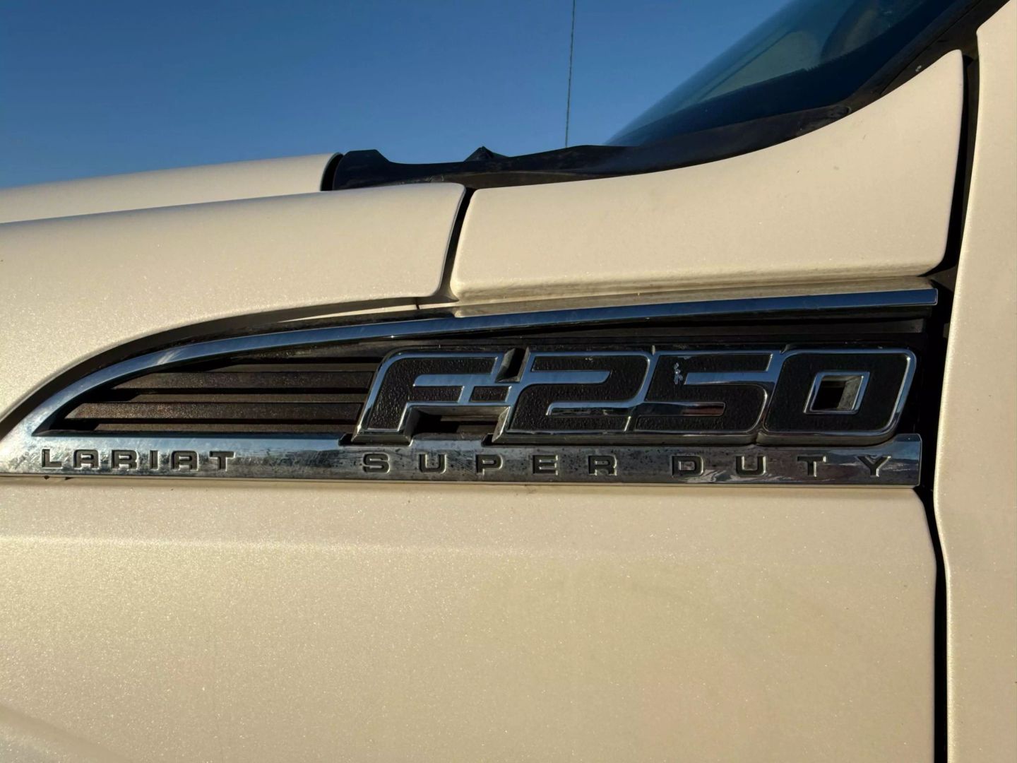 2012 Ford F250 Super Duty Crew Cab - Image 13