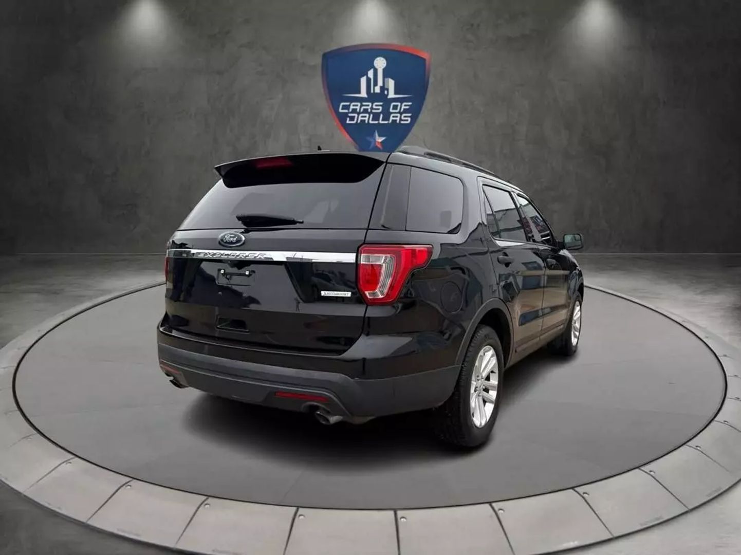 2017 Ford Explorer - Image 5