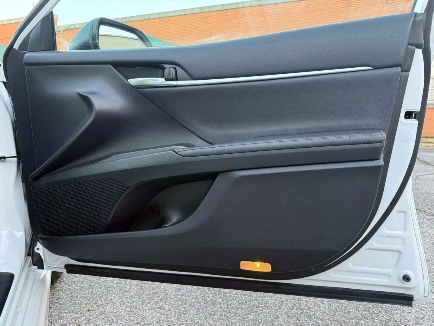 2023 Toyota Camry - Image 28
