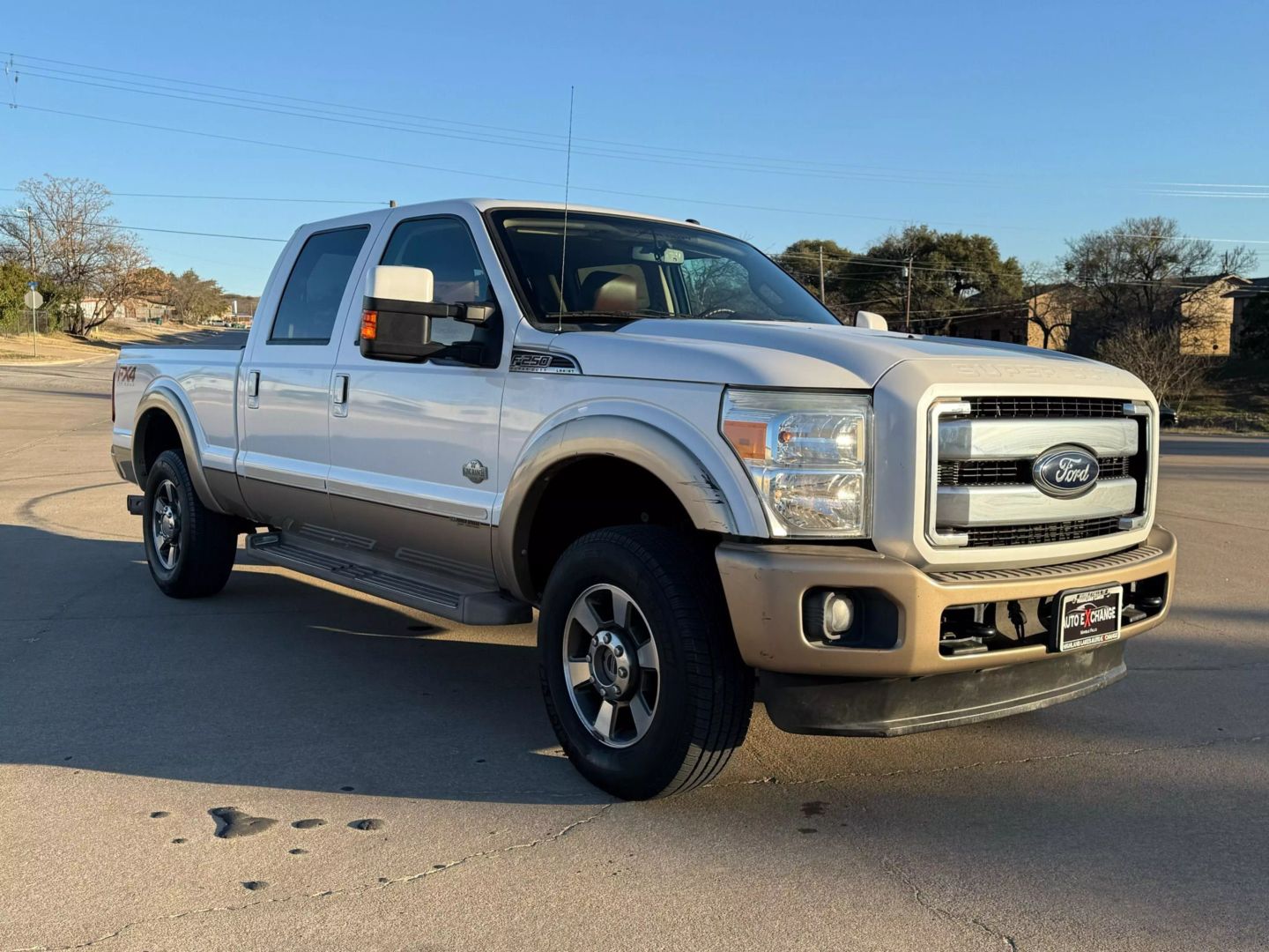 2012 Ford F250 Super Duty Crew Cab - Image 9