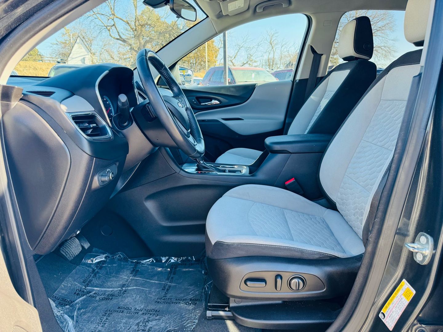 2018 Chevrolet Equinox - Image 15
