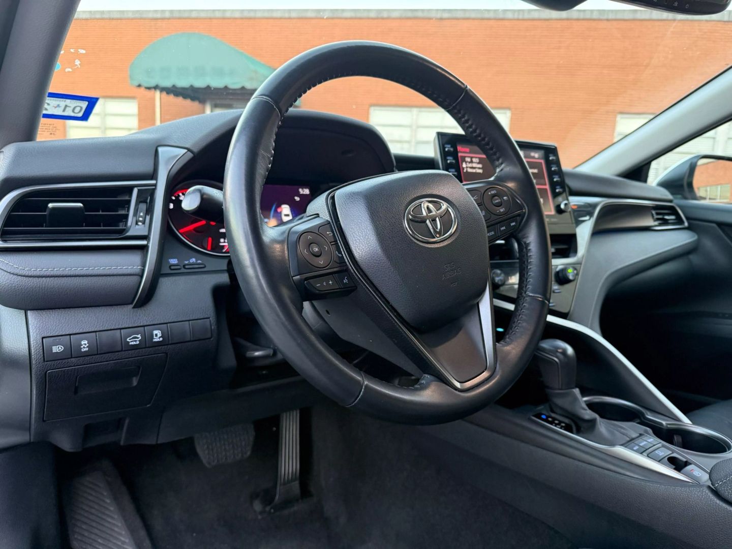 2023 Toyota Camry - Image 10
