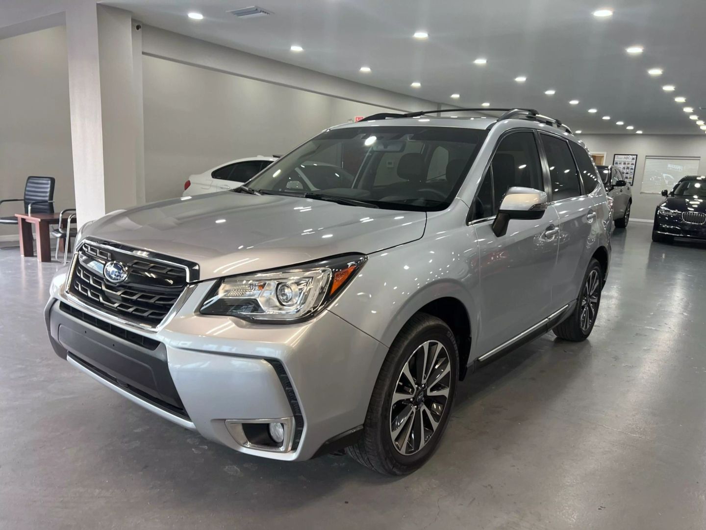 2017 Subaru Forester 2.0xt Touring Sport Utility 4d - Image 3