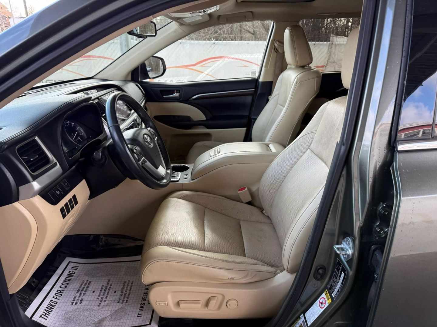 2016 Toyota Highlander - Image 15