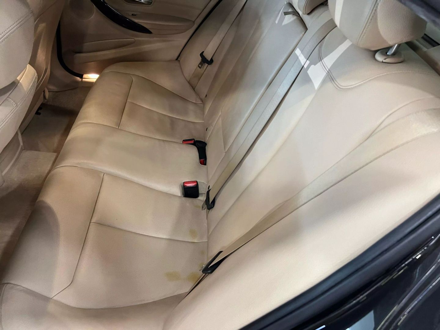 2016 Bmw 3 Series 320i Sedan 4d - Image 13