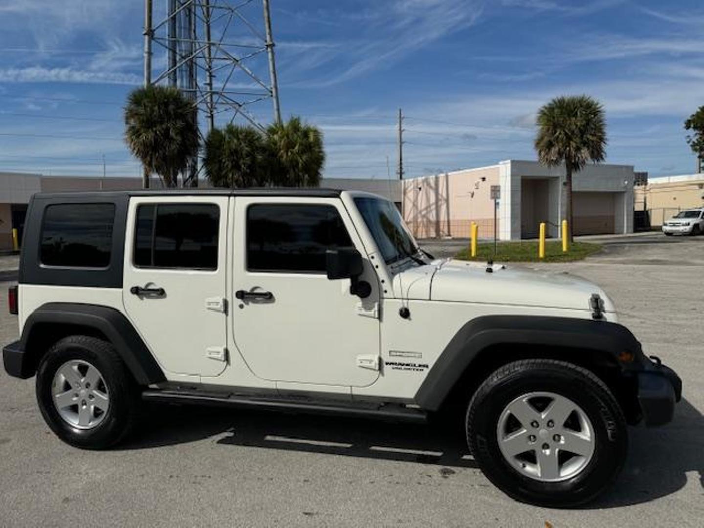 2010 Jeep Wrangler Unlimited Sport photo 6